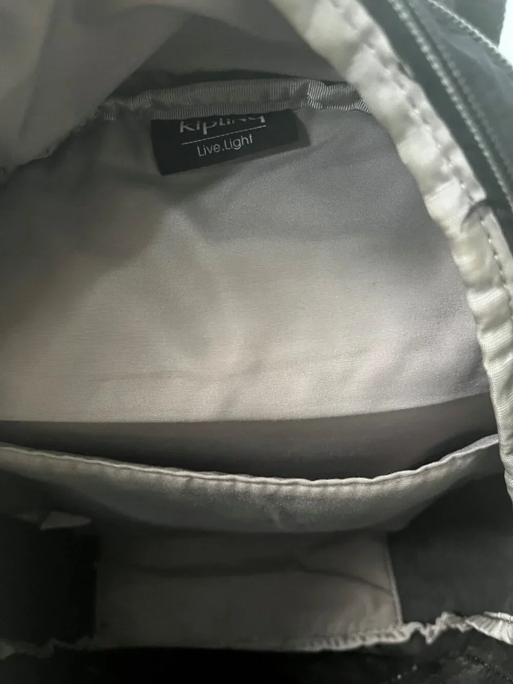 Black Kipling Small Backpack 15in Silver Zipper with keychain Barely Used